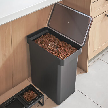 Yamazaki Futtertonne Hund Tower luftdicht 25L 12kg 41x42,5x24cm schwarz.  Stilvolle Aufbewahrungsbox fr Trockenfutter inklusive praktischem  Messbecher