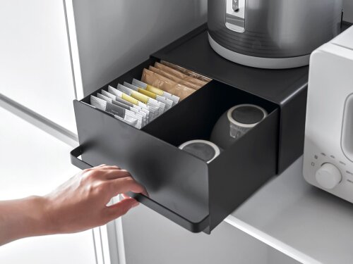 Yamazaki Arbeitsplatten-Schublade kompakter Organizer 11x27x22cm Metall schwarz Eleganter schwarzer Auszug für Kapseln und Zubehör am Einsatzort