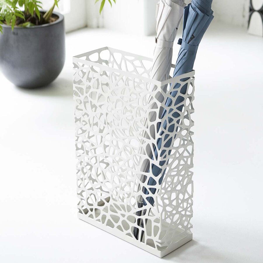 Yamazaki Weiss Schirmständer Schmal Webmuster 30X45x12cm Metall Weiß. Minimalistisches Design Für Nasse Regenschirme In Ihrem Hellen Eingangsbereich.